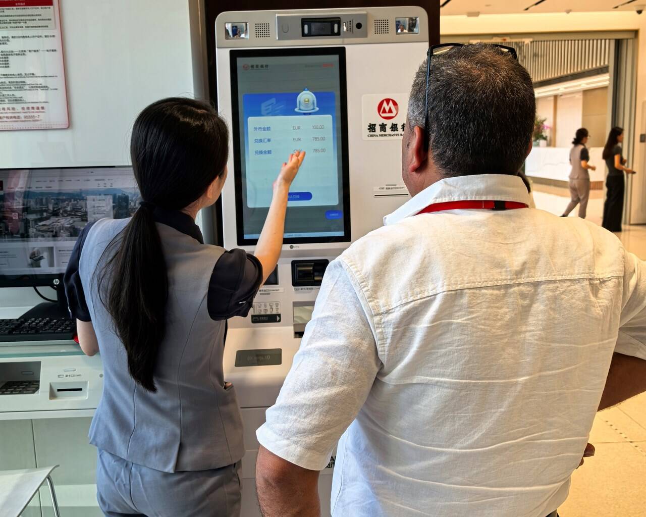 最新医保卡提取现金方法自助提款机方法分析(最方便真实的宁波医疗保障卡怎么提取现金方法)